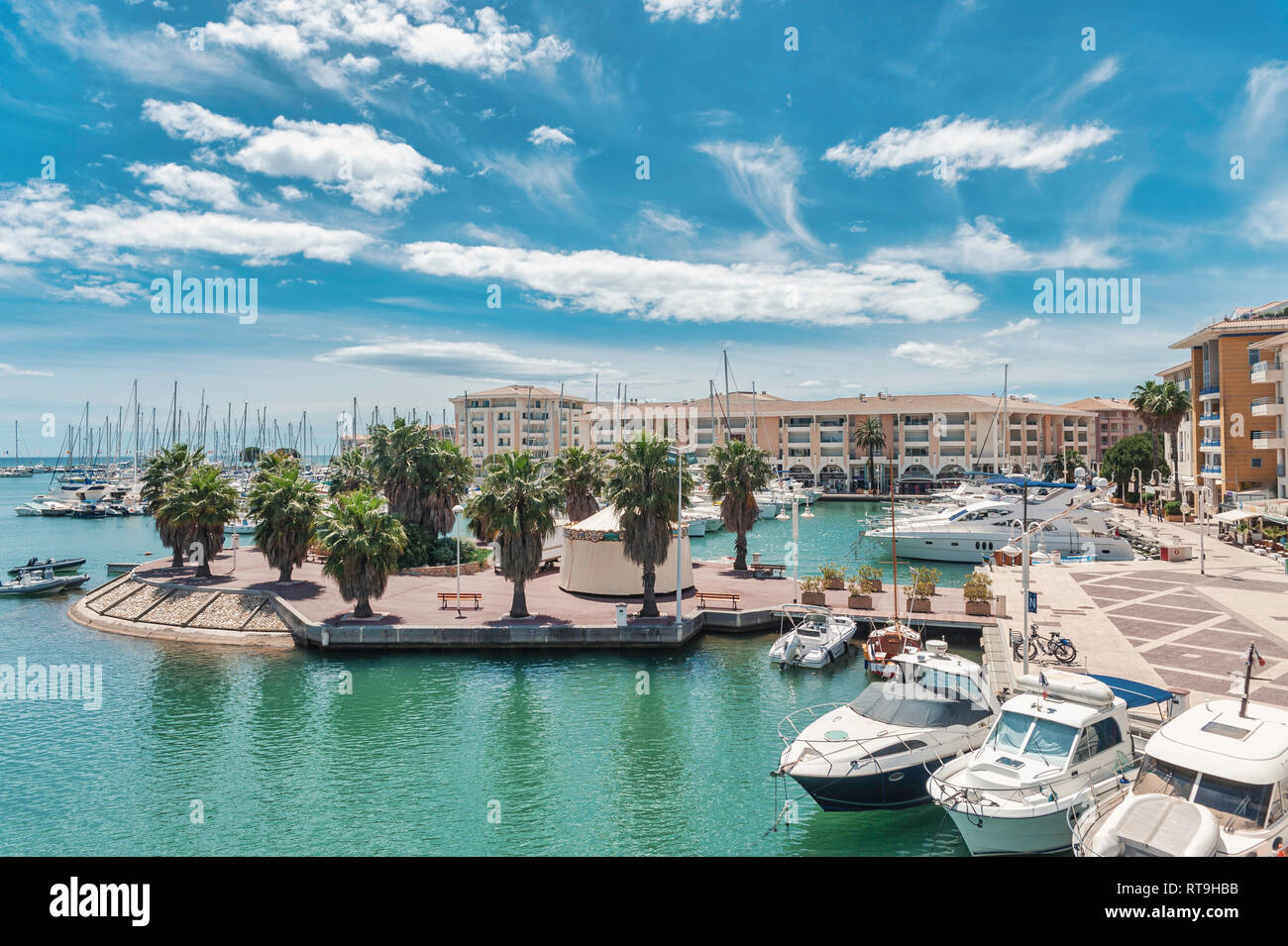 port de fréjus